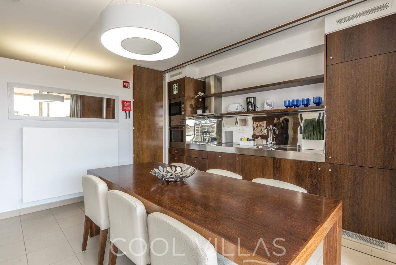 Ocean's Nest - Walking Distance To Appartement
